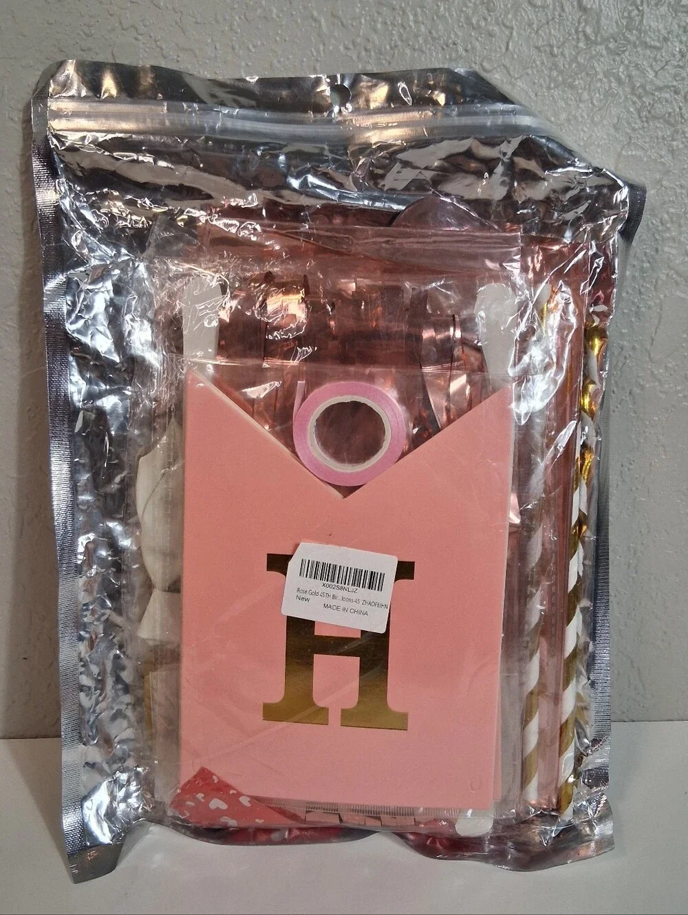 NWT Rose Gold 45th Birthday Party Decor Kit - Sealed